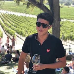 Meet your Posher, Hoyle